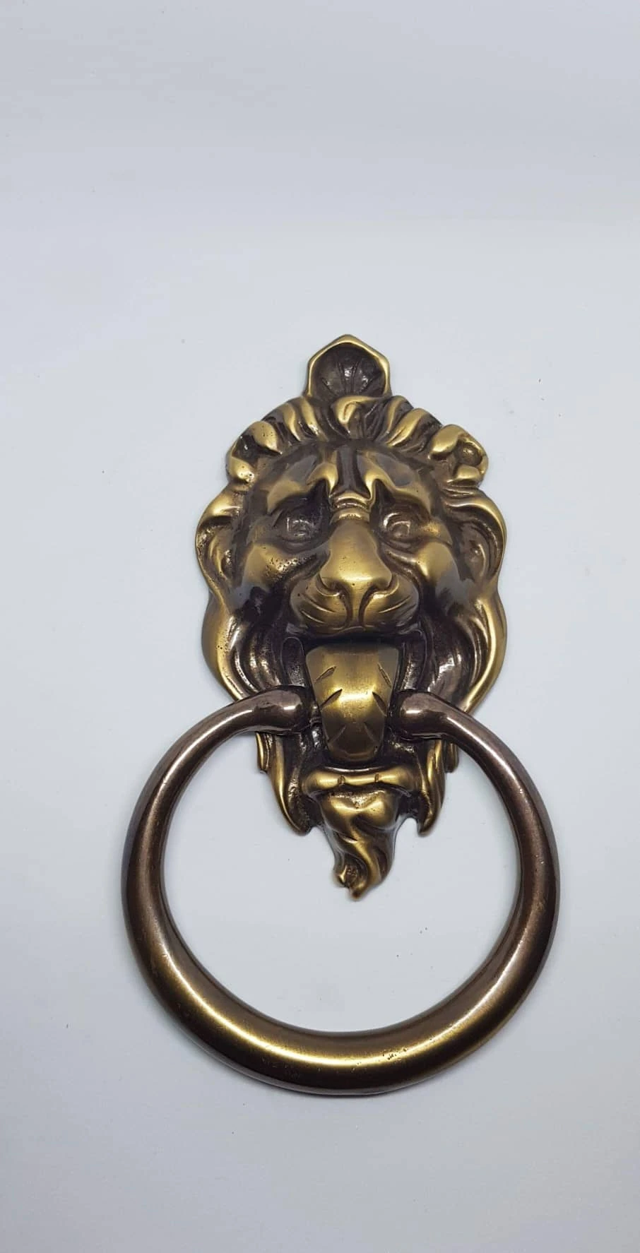 ρόπτρο εξώθυρας λιοντάρι